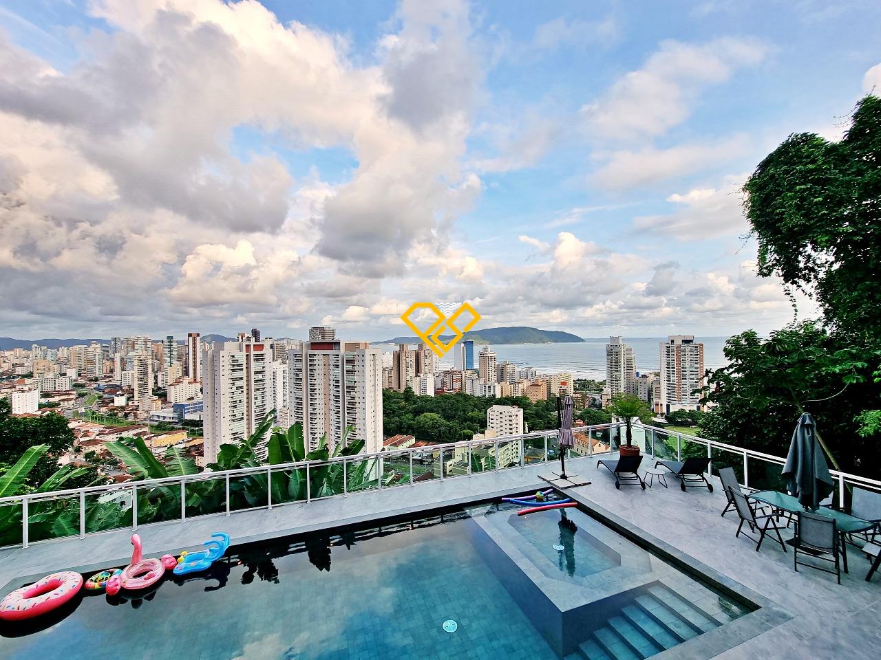 Casa à venda no Santa Terezinha: 