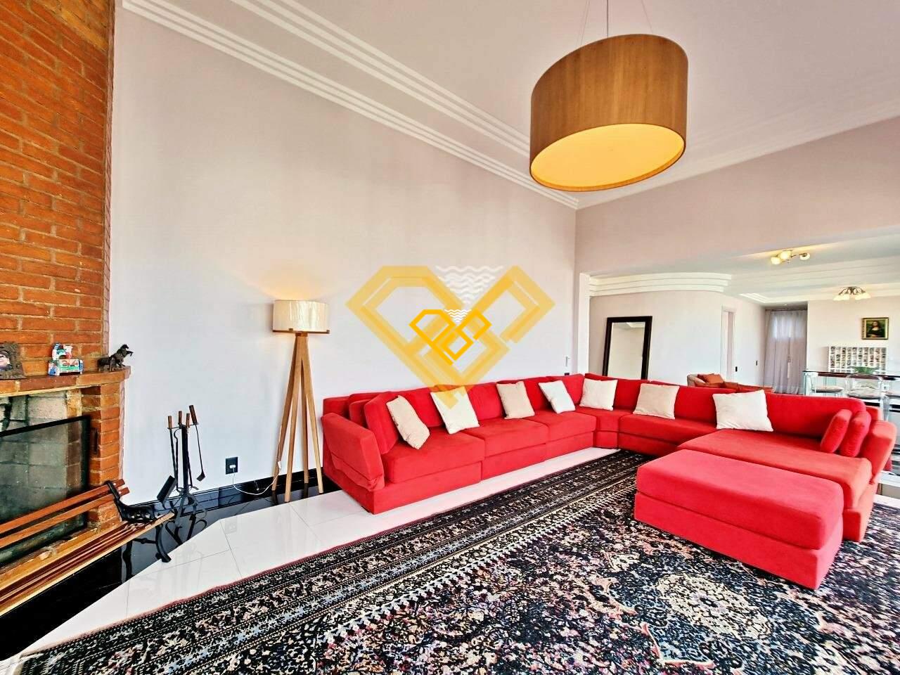 Casa à venda no Santa Terezinha: Sala tv