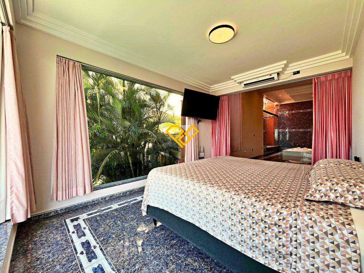 Casa à venda no Santa Terezinha: Dormitório 1 - suíte master