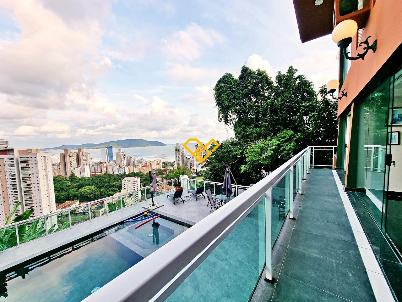 Casa à venda no Santa Terezinha: 