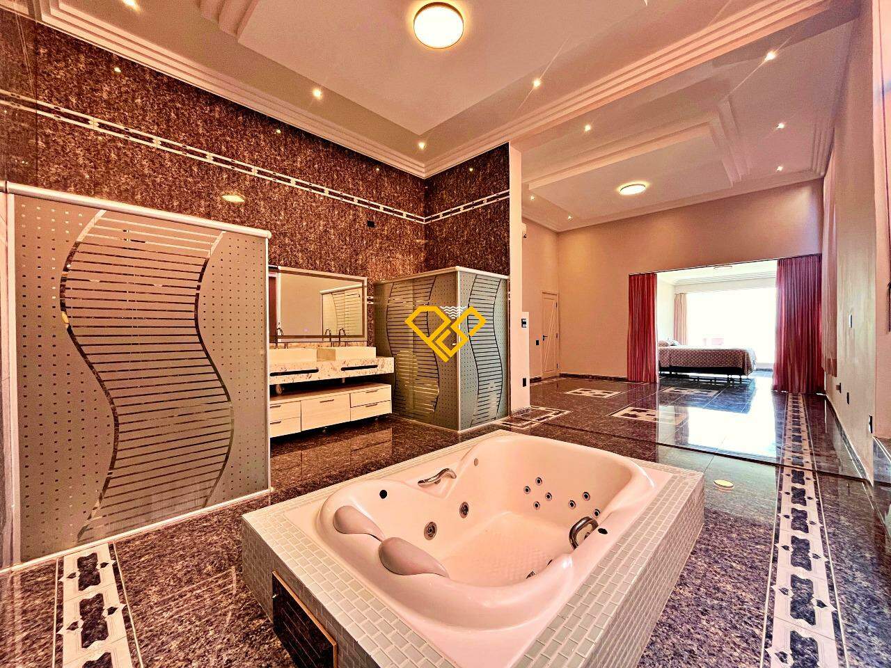 Casa à venda no Santa Terezinha: Wc suíte 1 - master