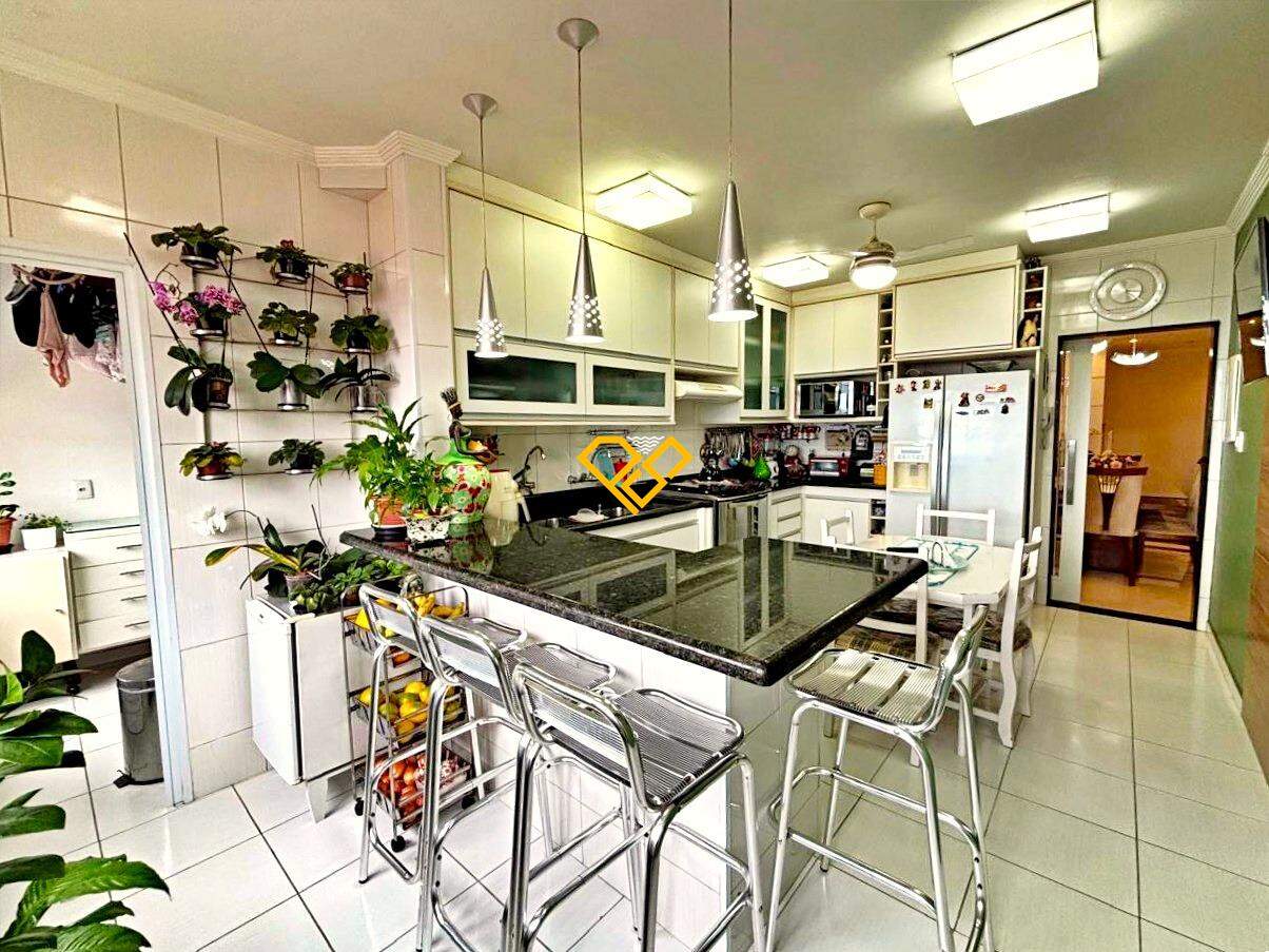 Apartamento à venda no Pompéia: Cozinha