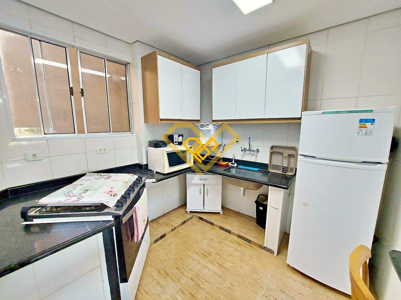 Apartamento à venda no Embaré: cozinha