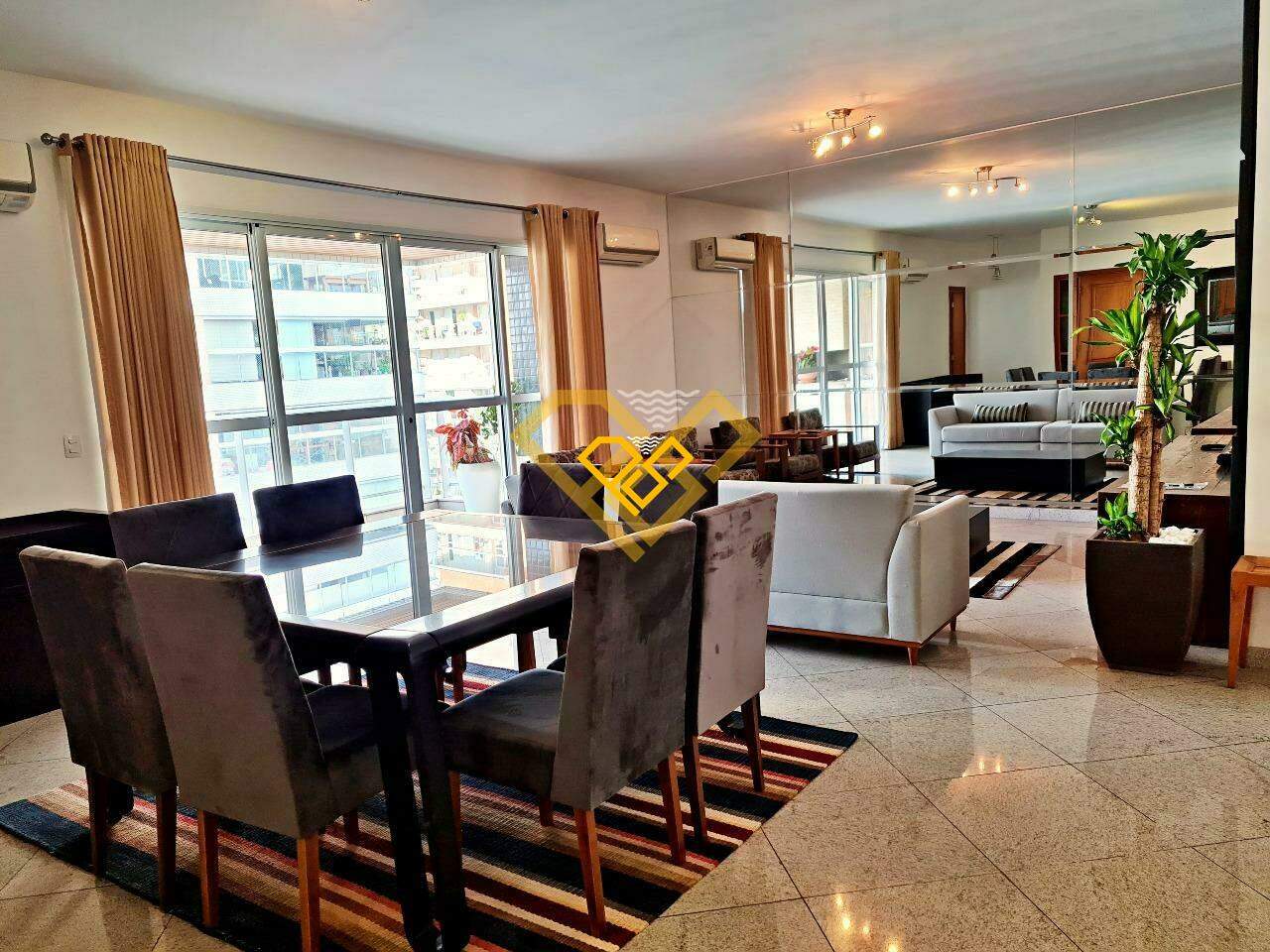 Apartamento à venda no Gonzaga: 