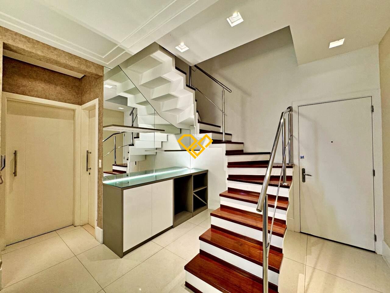 Cobertura à venda no Boqueirão: 