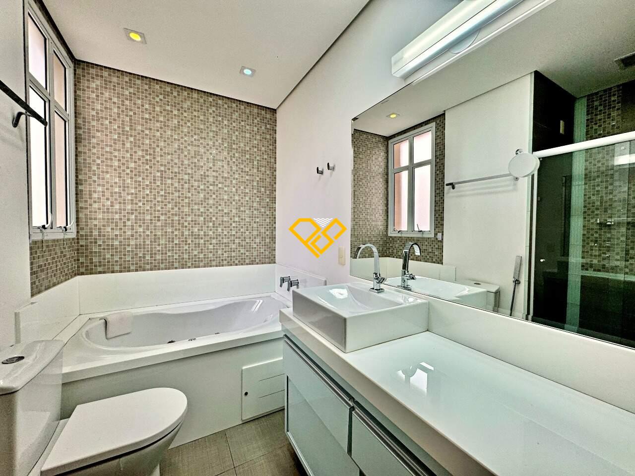 Cobertura à venda no Boqueirão: 