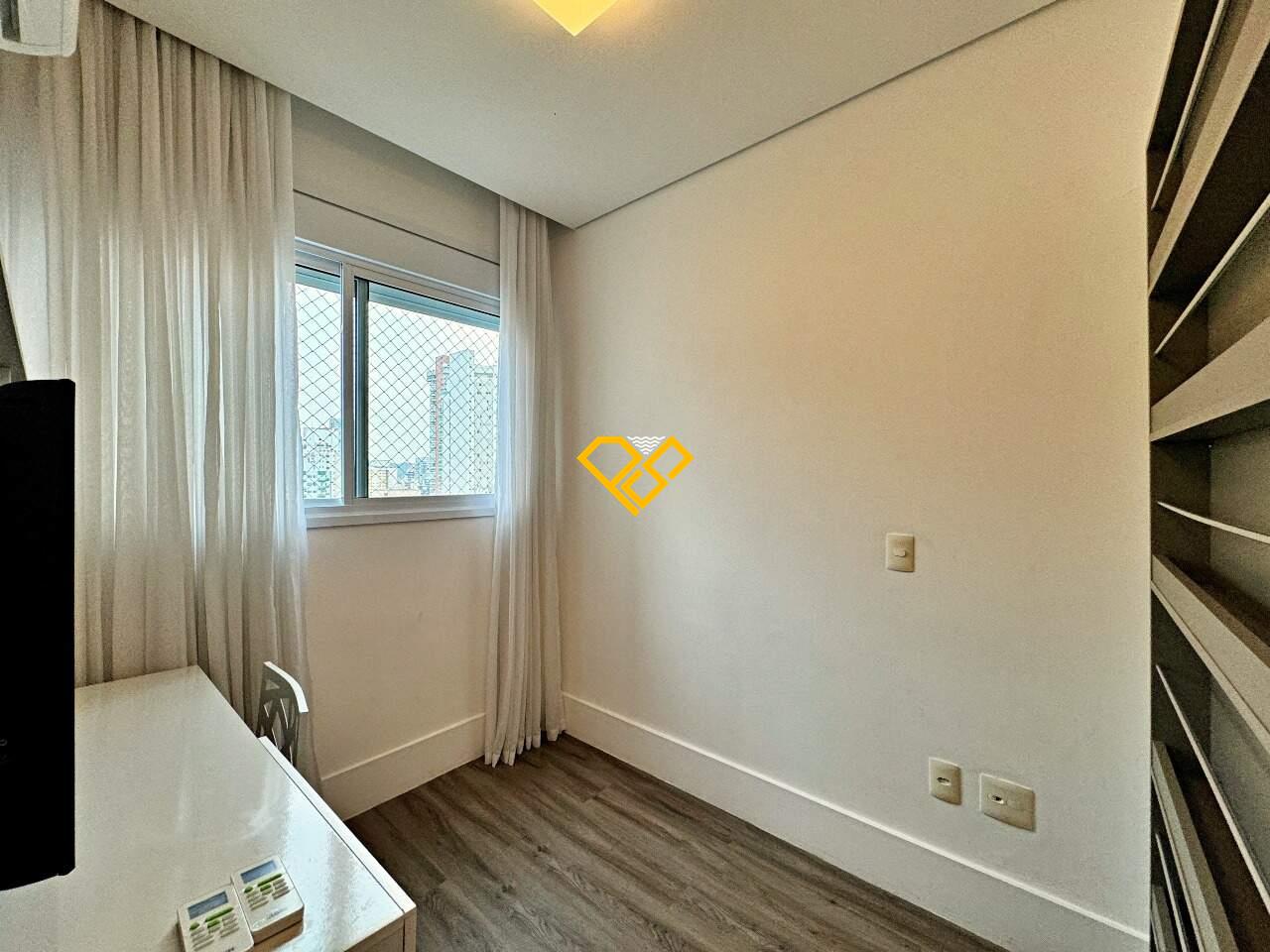 Cobertura à venda no Boqueirão: 