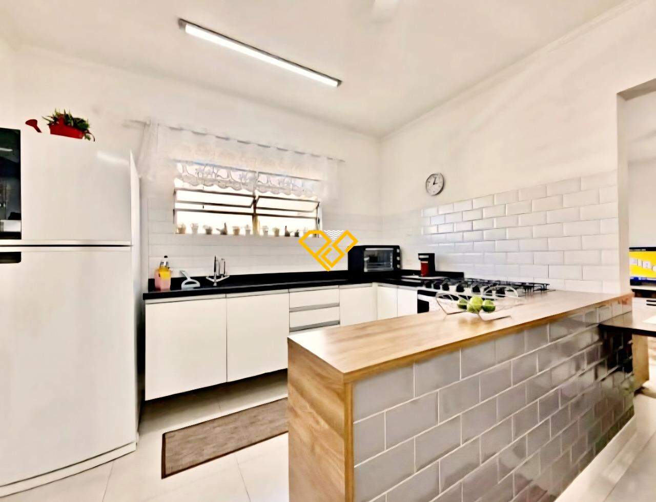 Apartamento à venda no Ponta da Praia: Cozinha