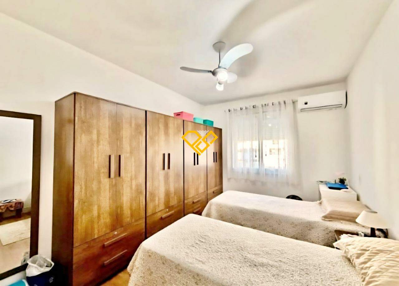 Apartamento à venda no Ponta da Praia: Dormitório 2