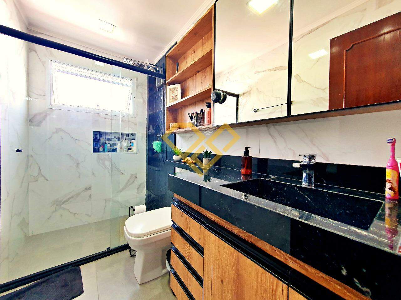 Apartamento à venda no Marapé: