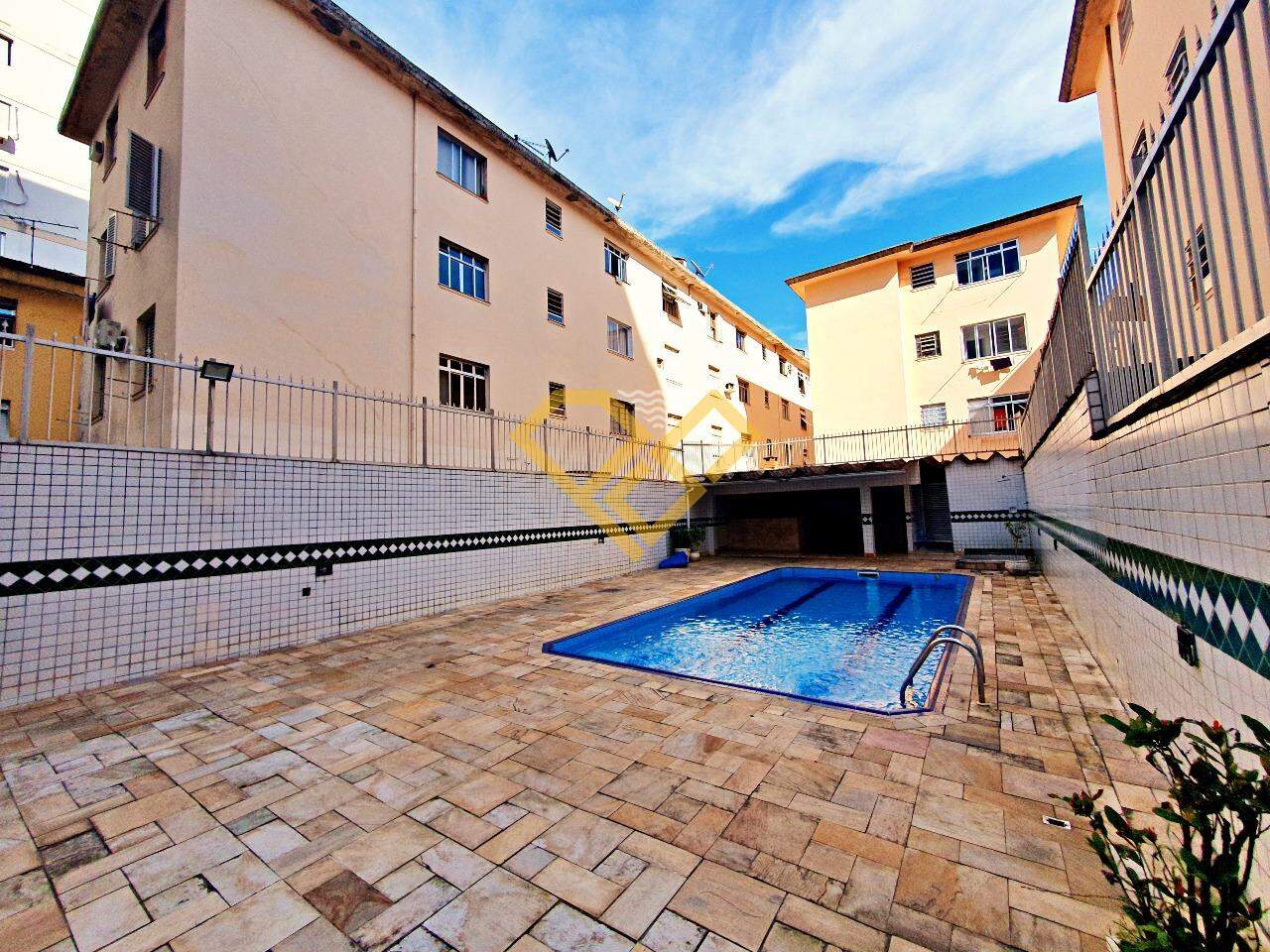 Apartamento à venda no Marapé: