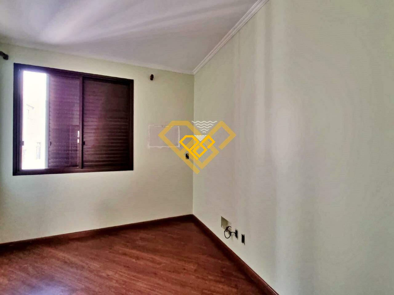 Apartamento à venda no Embaré: 