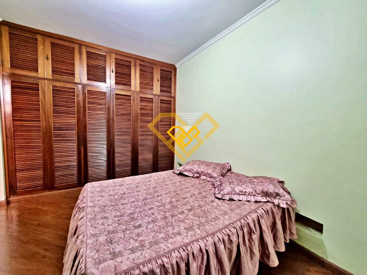 Apartamento à venda no Embaré: 