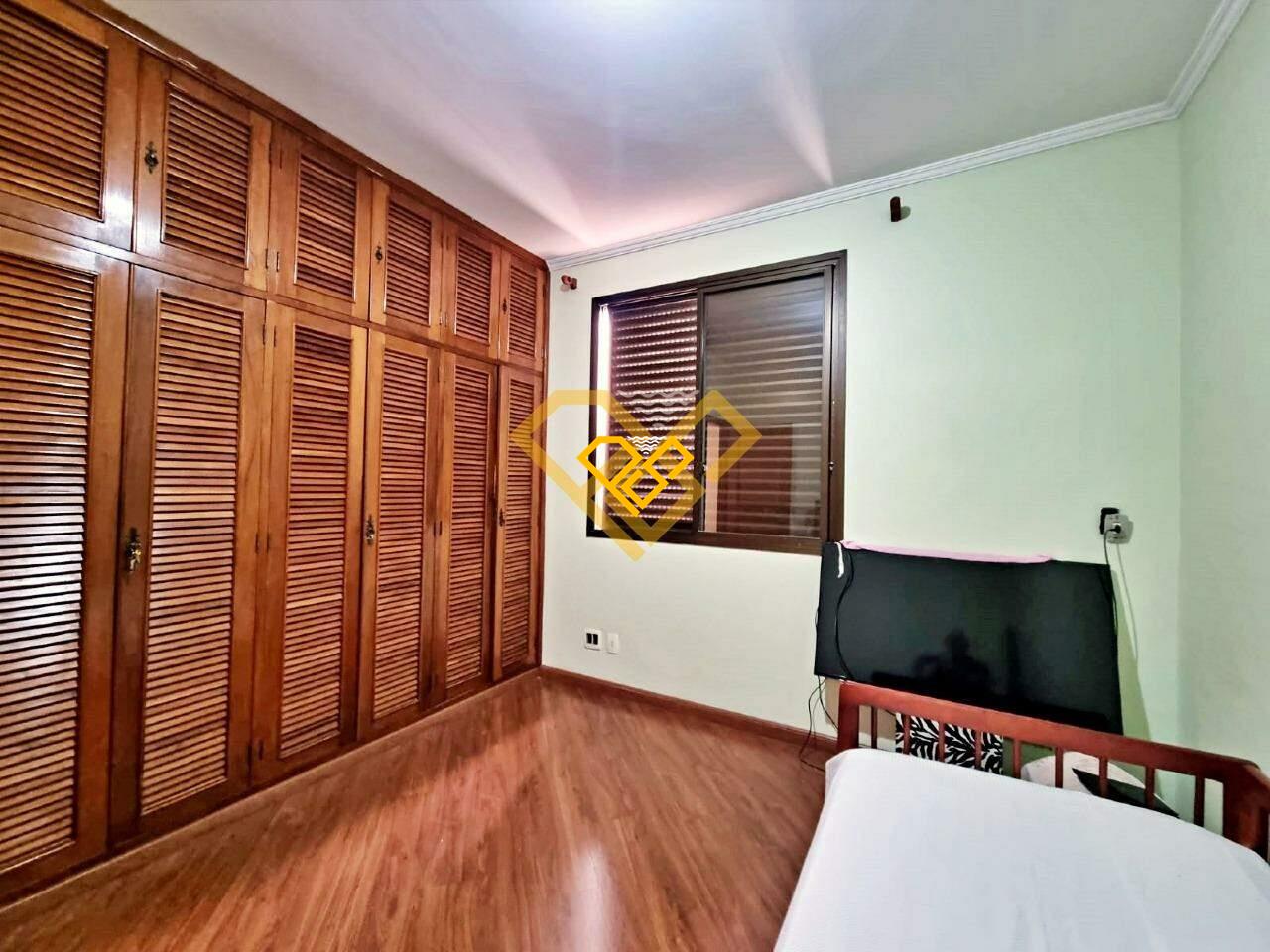 Apartamento à venda no Embaré: 