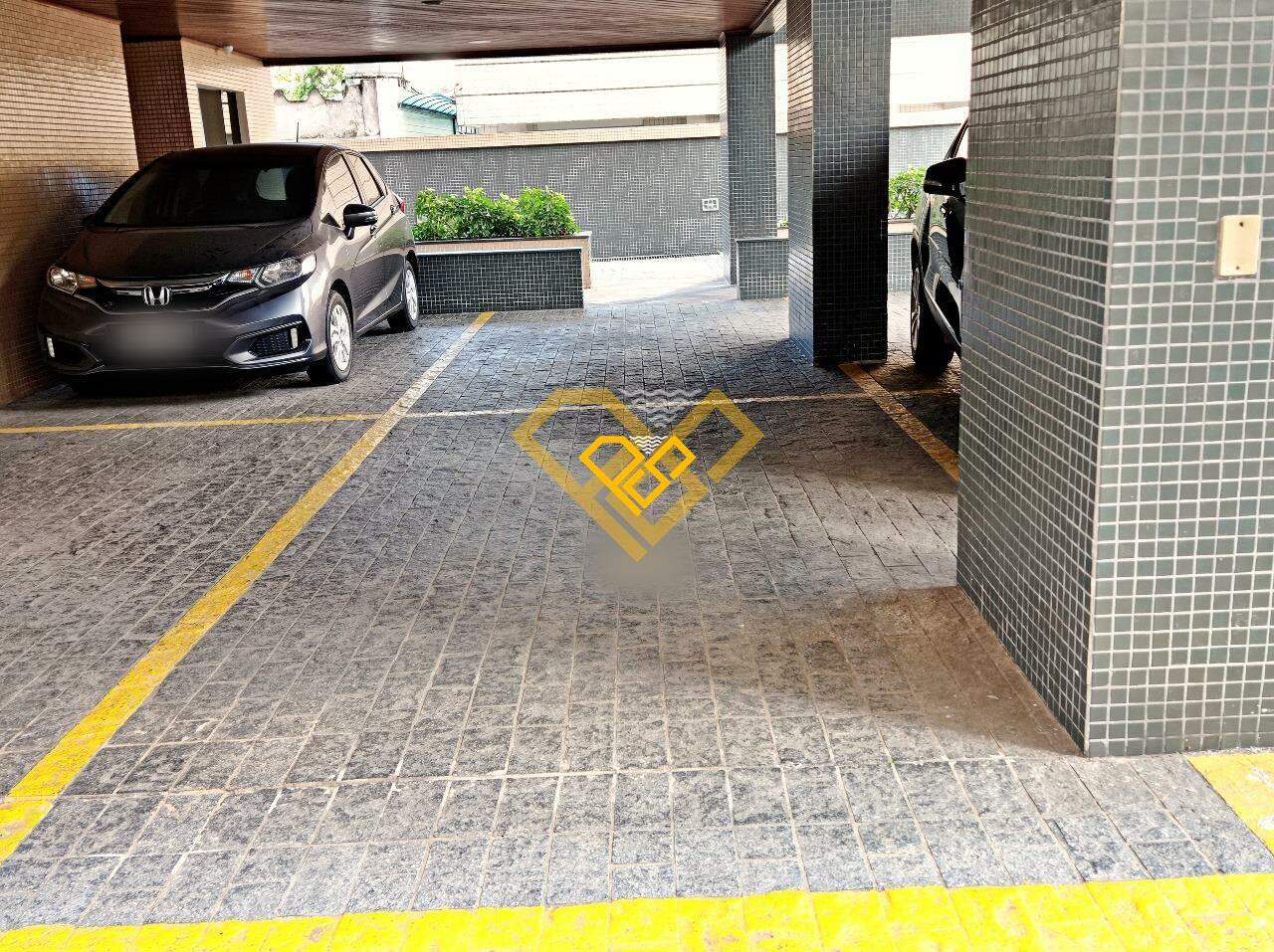 Cobertura à venda no Embaré: 