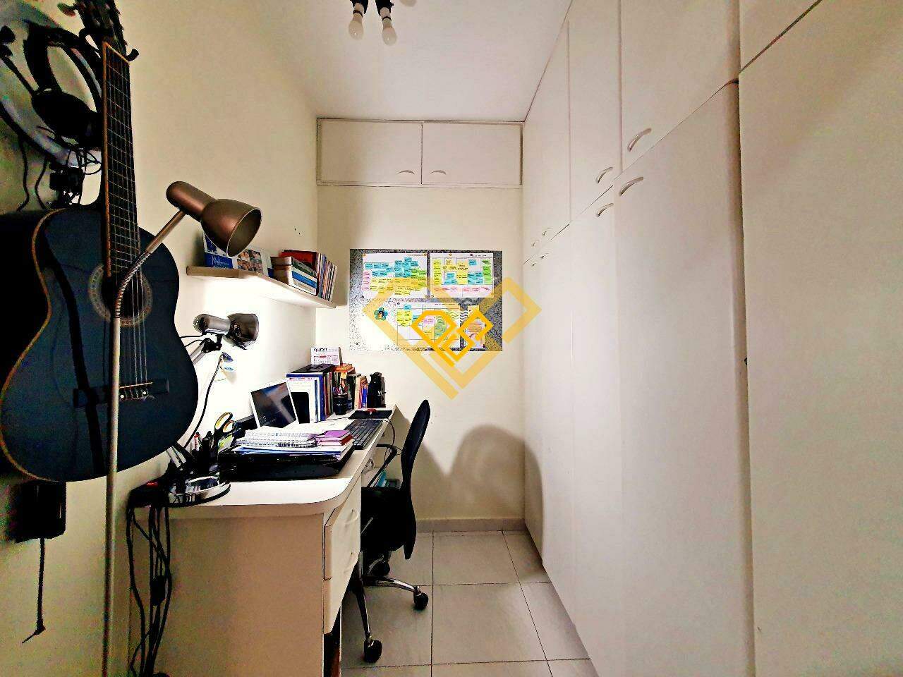 Apartamento à venda no Marapé: 