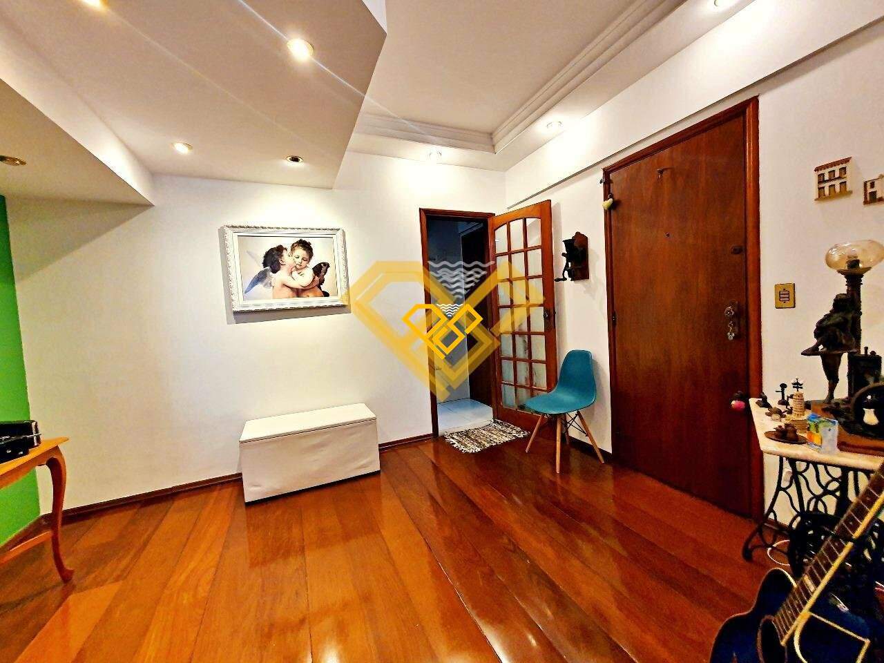 Apartamento à venda no Marapé: 