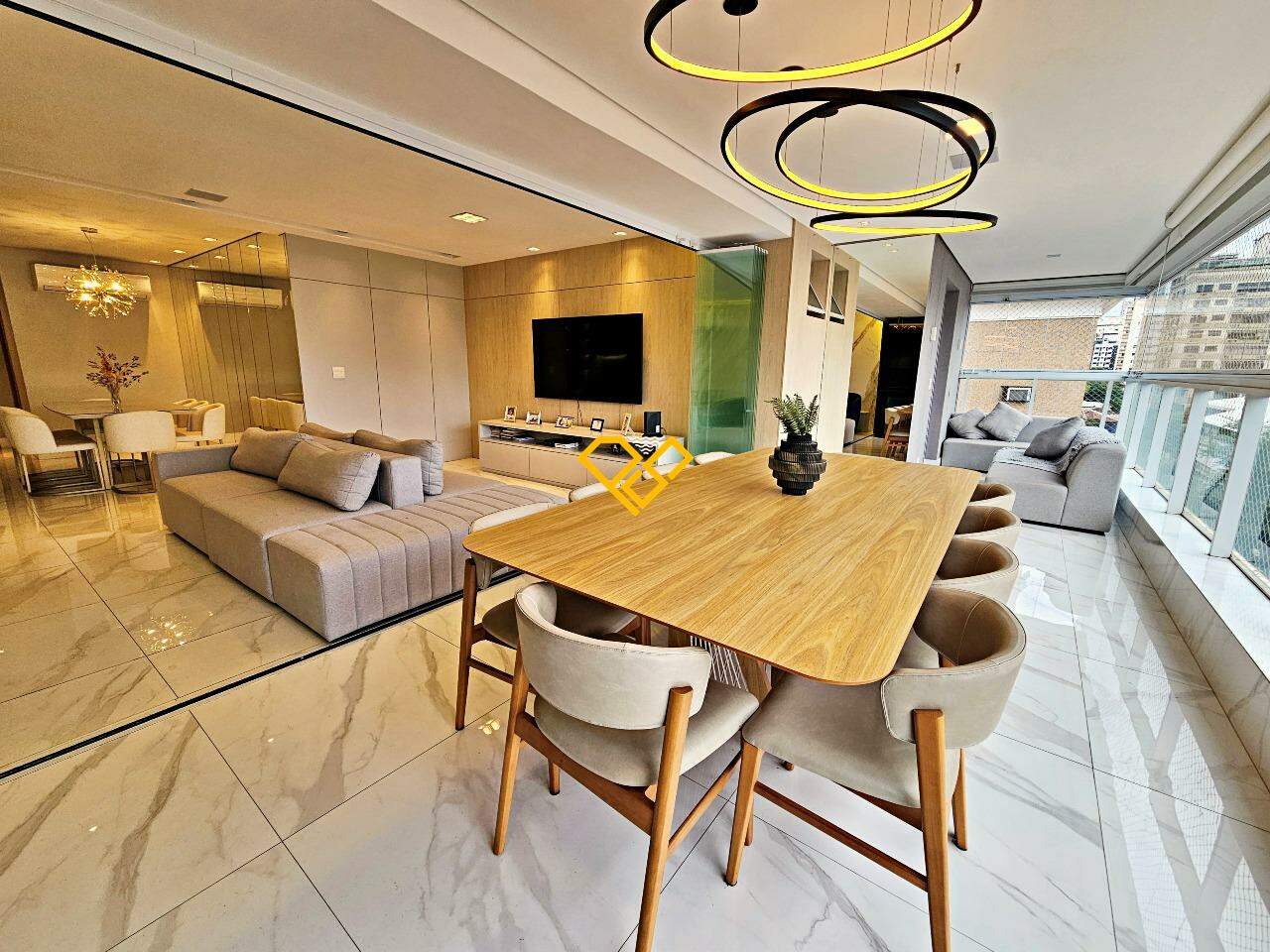 Apartamento à venda no Boqueirão: Sala e varanda