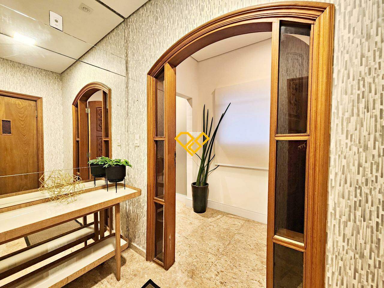 Apartamento à venda no Boqueirão: Hall privativo