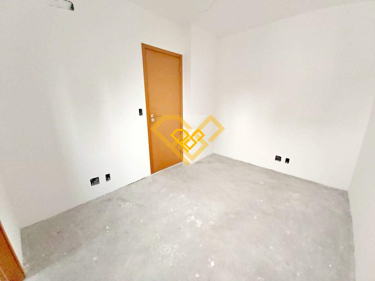 Apartamento à venda no Embaré: dependência