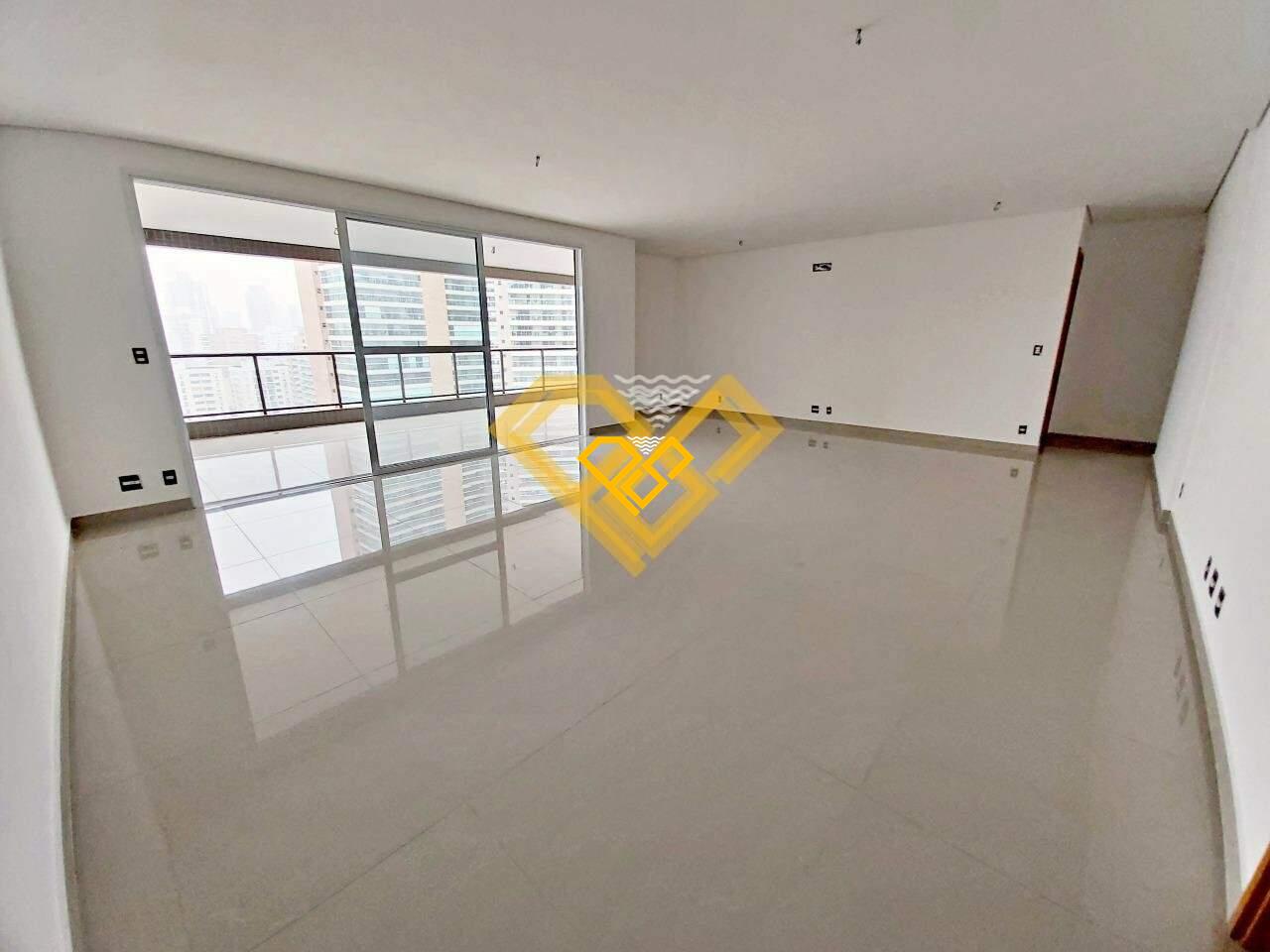 Apartamento à venda no Embaré: SALA