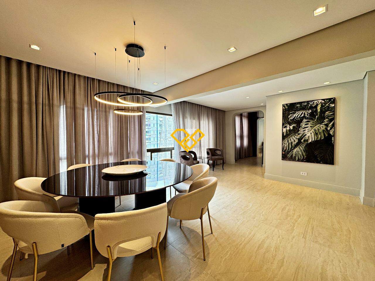 Apartamento à venda no Gonzaga: jantar