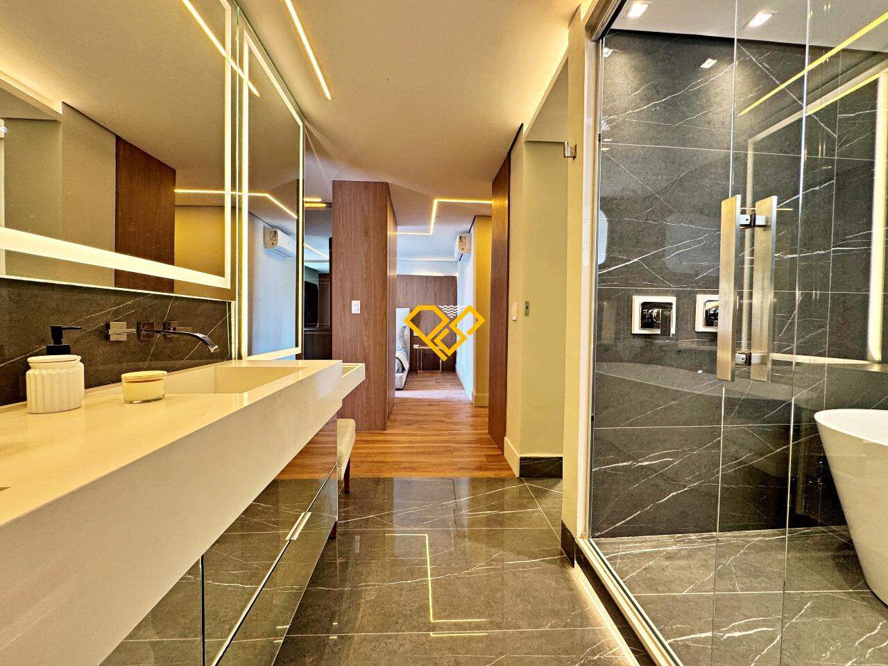 Apartamento à venda no Gonzaga: wc suíte master