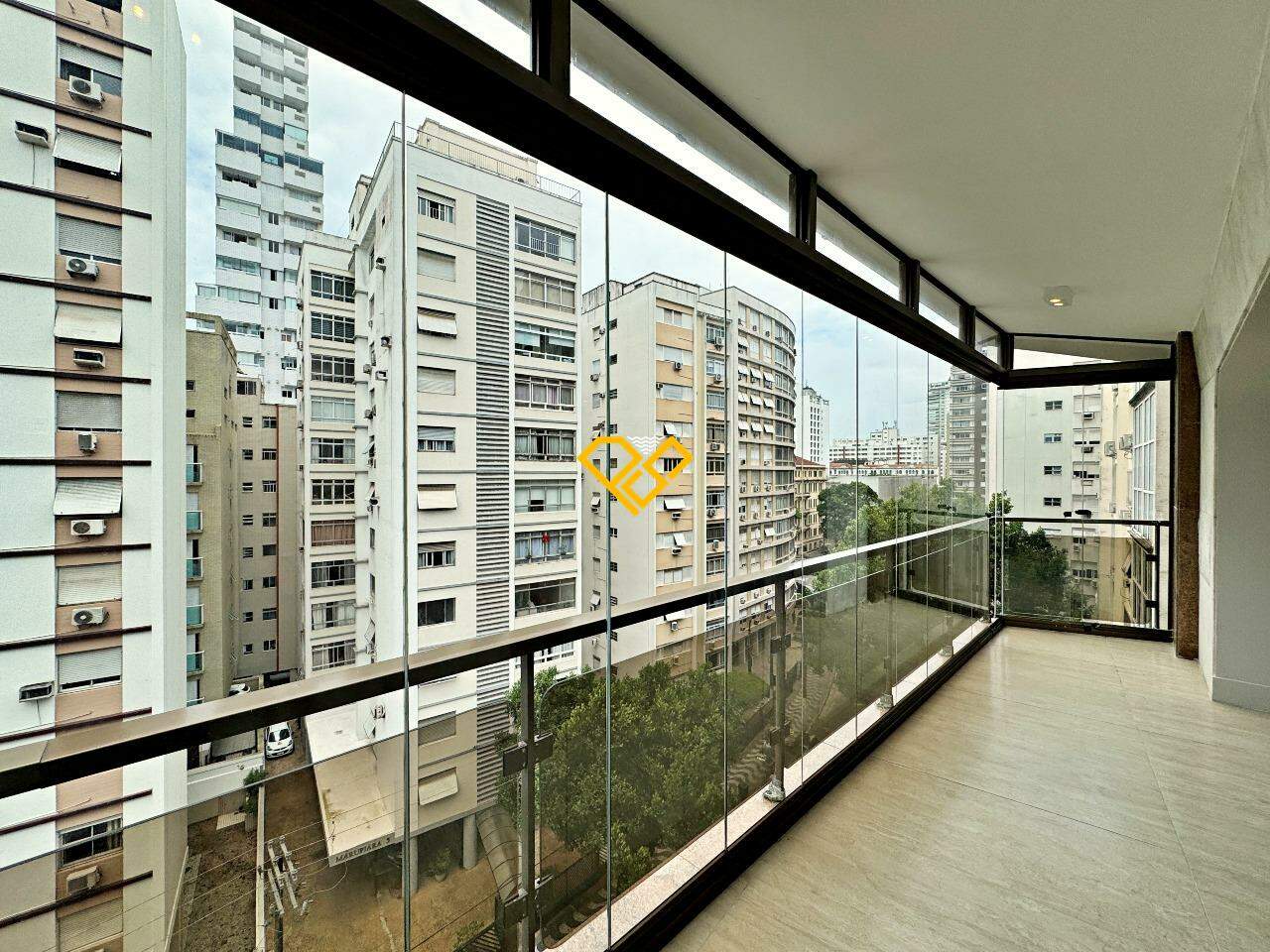 Apartamento à venda no Gonzaga: varanda