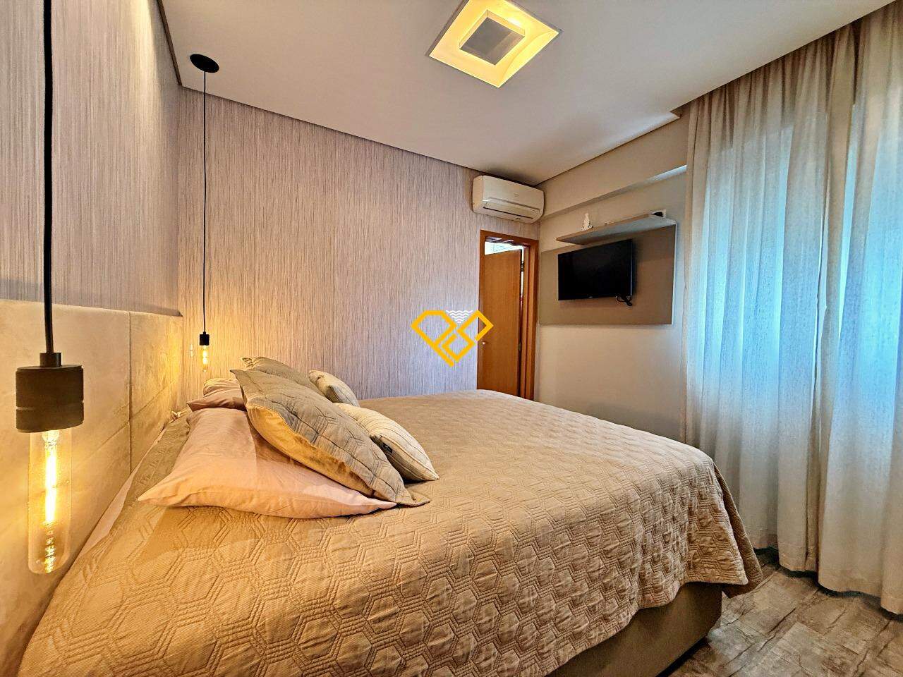 Apartamento à venda no Pompéia: Dormitório 1 - suíte