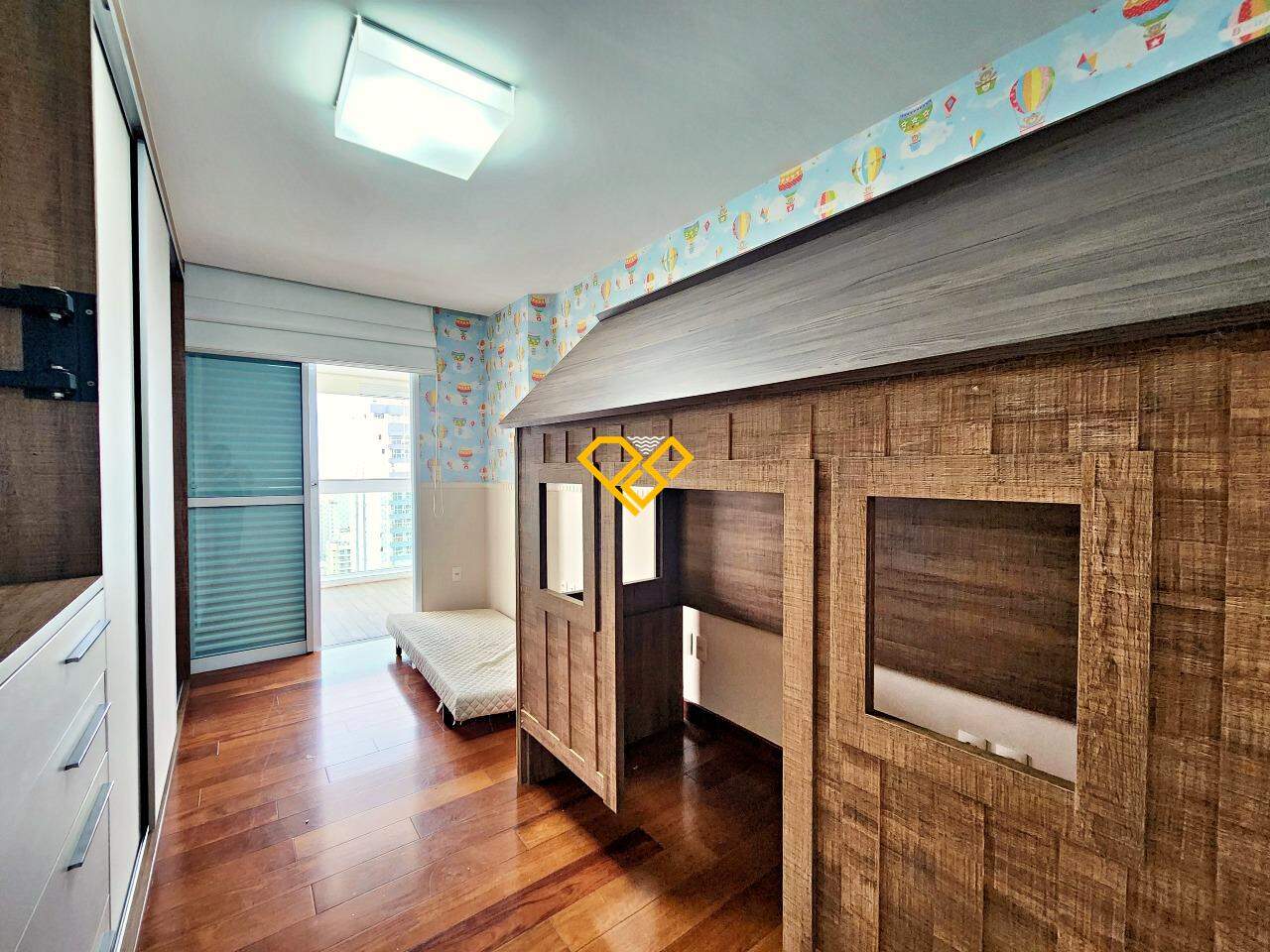 Apartamento à venda no Embaré: Suíte 3