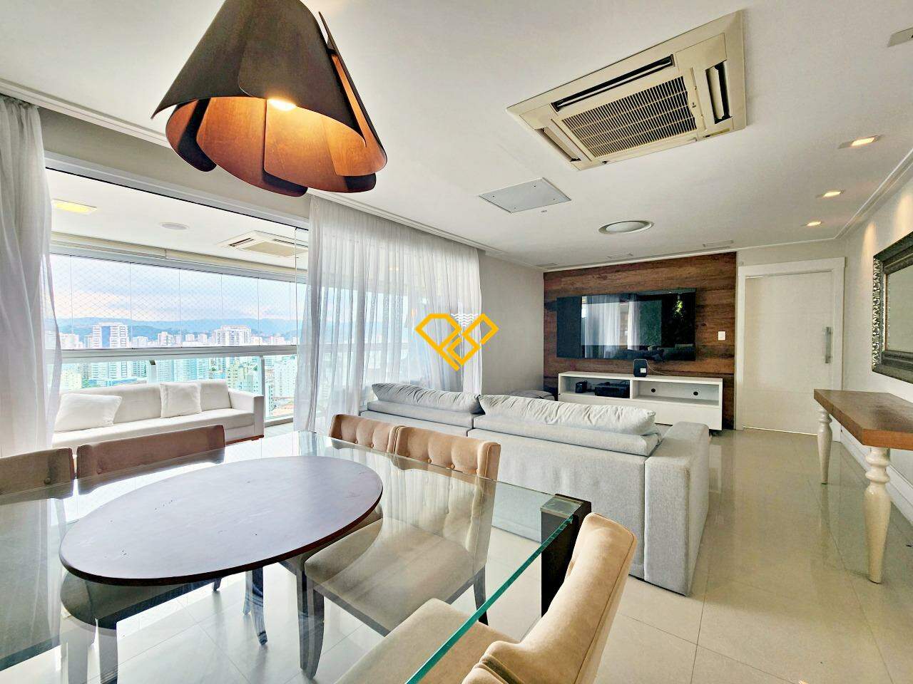 Apartamento à venda no Embaré: Sala