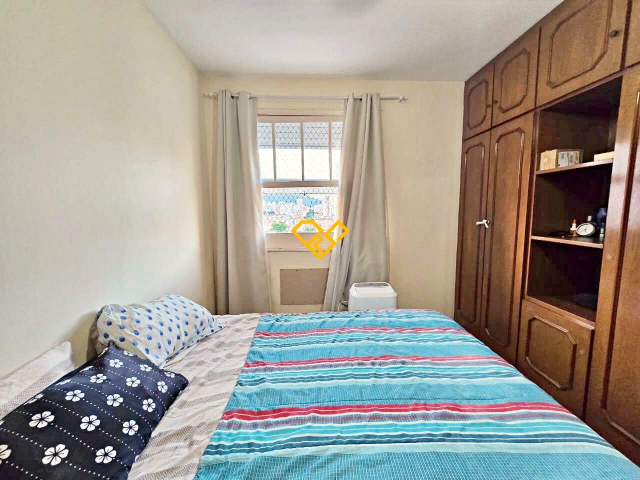 Apartamento à venda no Gonzaga: Dormitório 1 - suíte