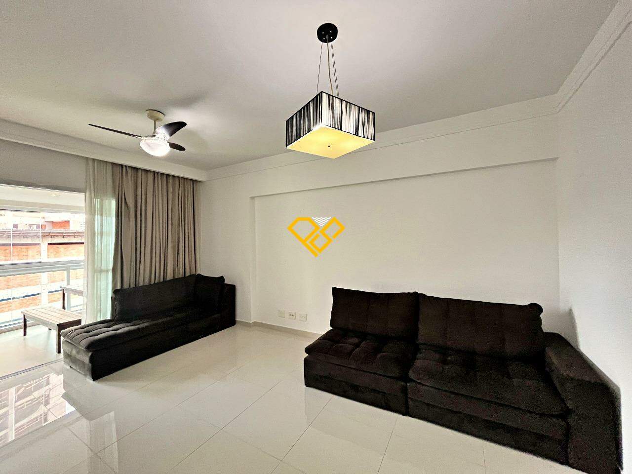 Apartamento à venda no Ponta da Praia: Sala