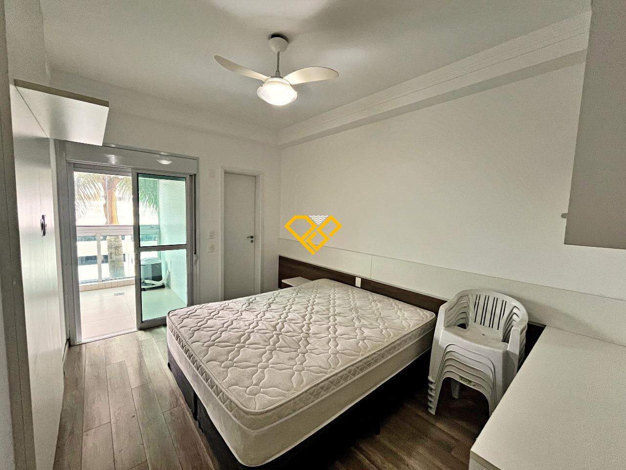 Apartamento à venda no Ponta da Praia: Suíte 2