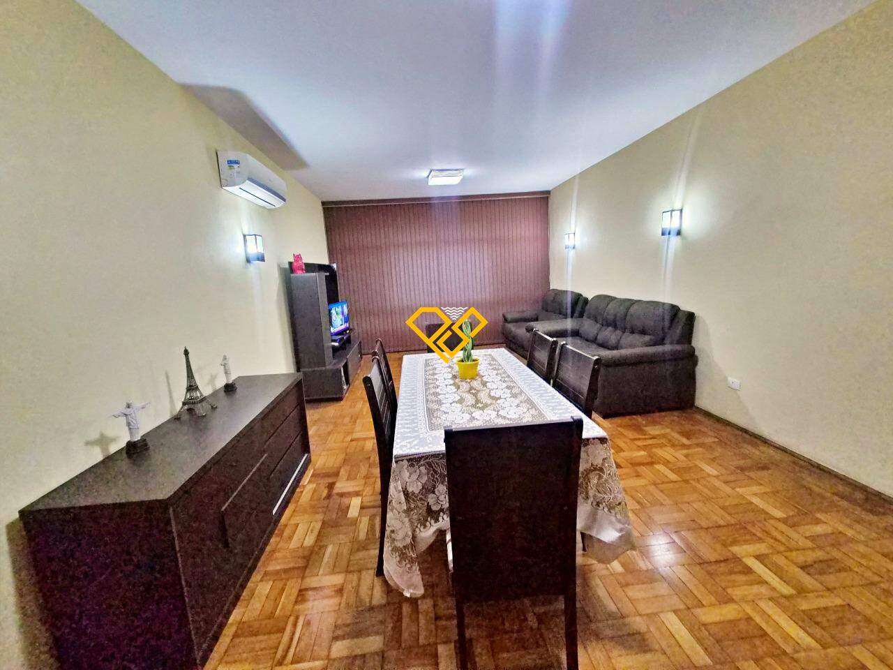 Apartamento à venda no Gonzaga: Sala