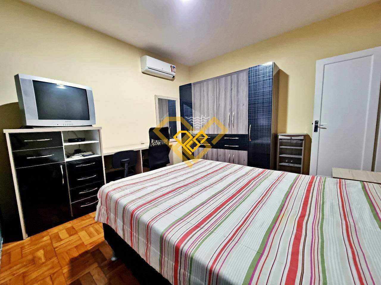 Apartamento à venda no Gonzaga: suíte