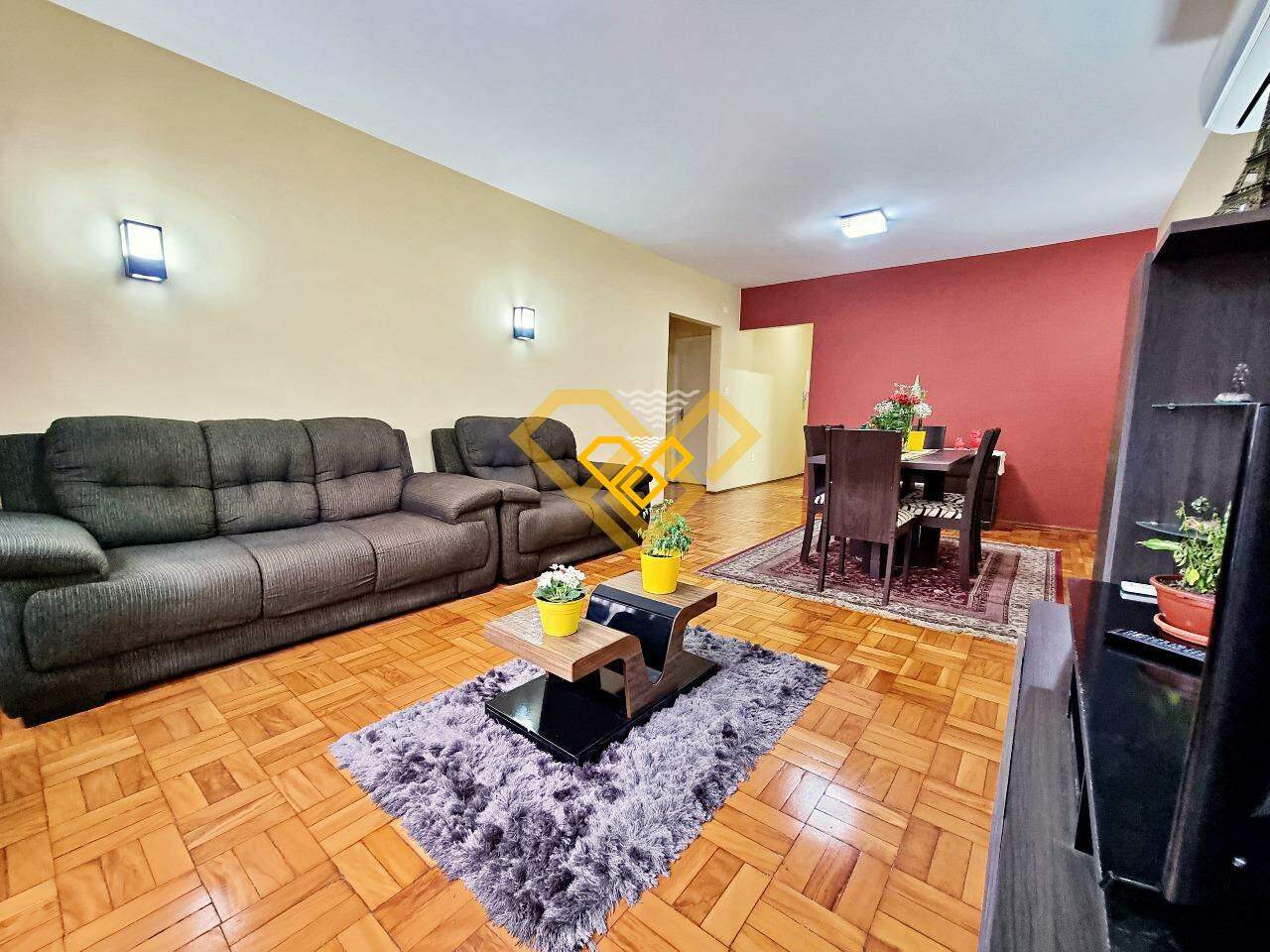 Apartamento à venda no Gonzaga: sala