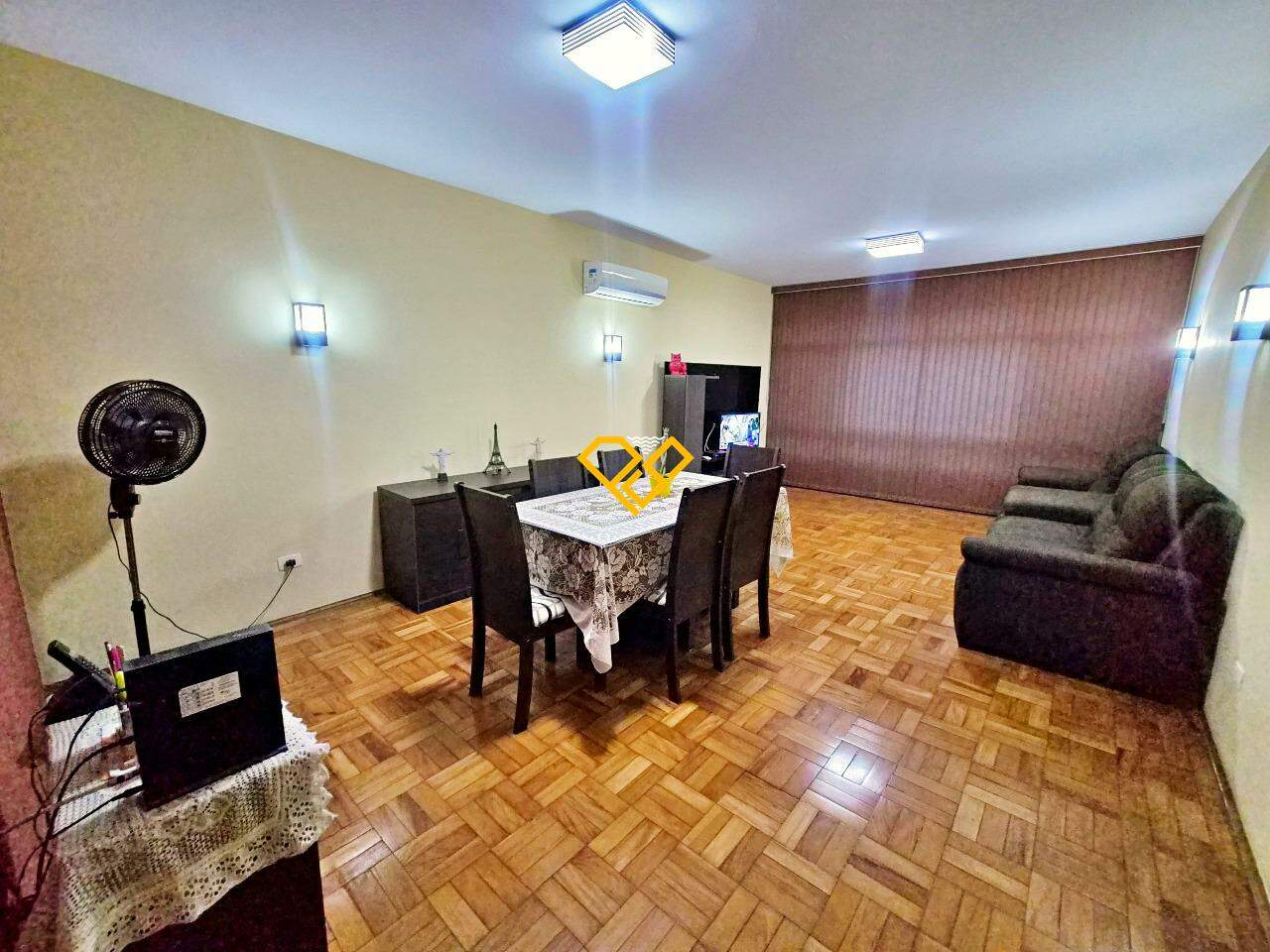 Apartamento à venda no Gonzaga: Sala