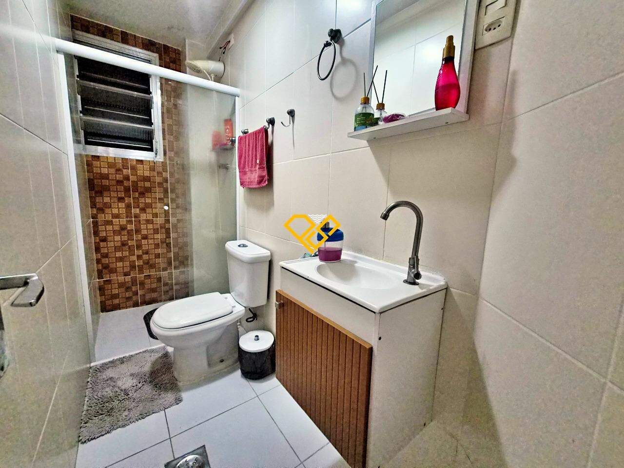 Apartamento à venda no Gonzaga: Wc suíte