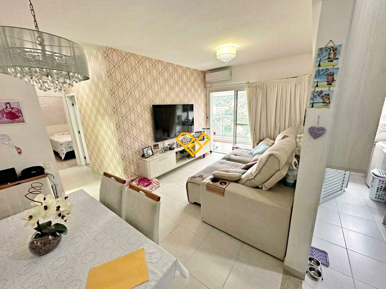 Apartamento à venda no José Menino: Sala