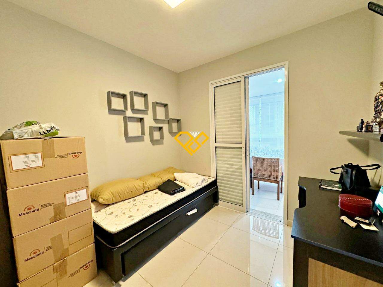 Apartamento à venda no Boqueirão: Dormitório 3 - suíte americana