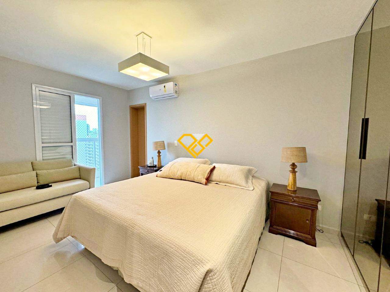 Apartamento à venda no Boqueirão: Dormitório 1 - suíte