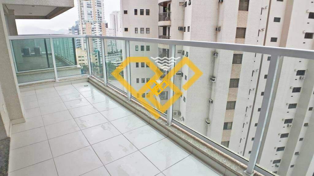Apartamento à venda no Ponta da Praia: VARANDA