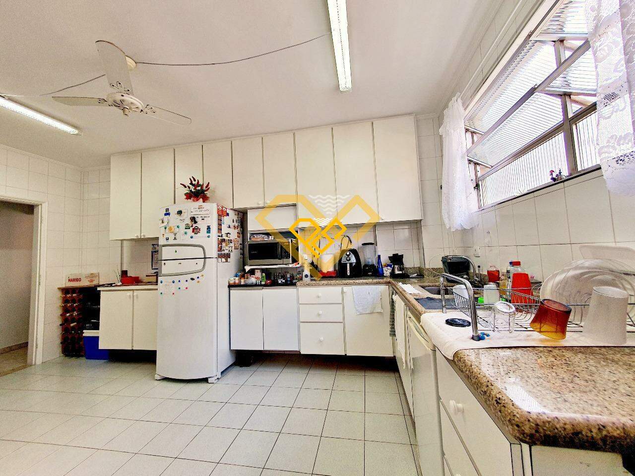 Apartamento à venda no Ponta da Praia: COZINHA