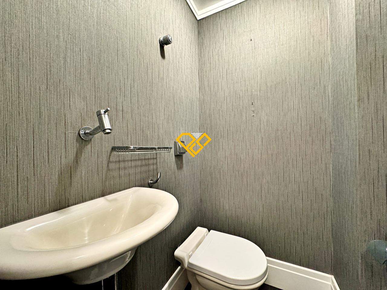 Apartamento à venda no Gonzaga: Lavabo