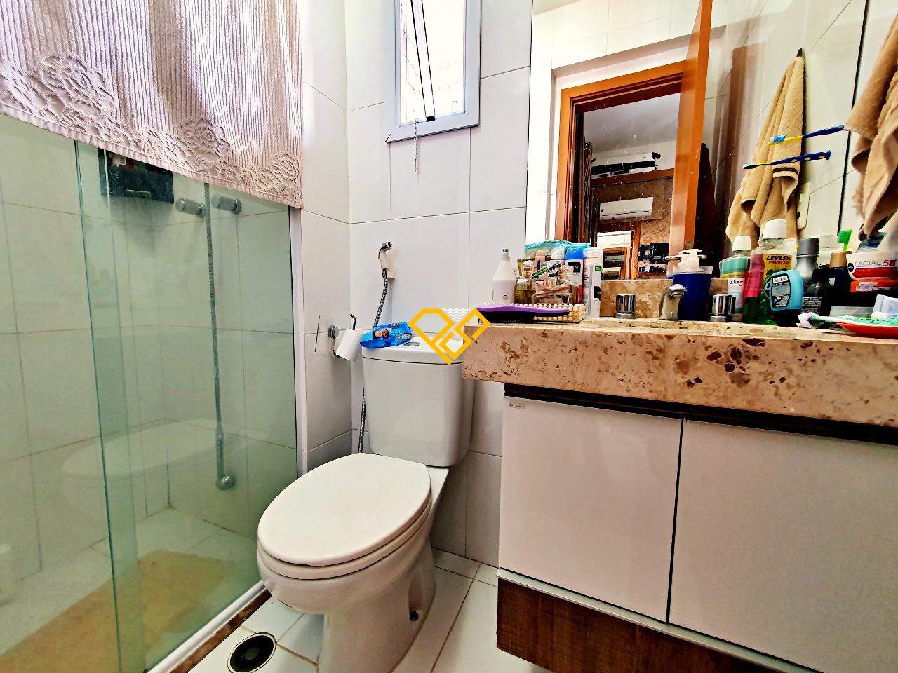 Apartamento à venda no Gonzaga: Wc suíte 1