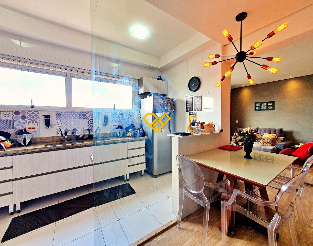 Apartamento à venda no Gonzaga: Sala de jantar e cozinha