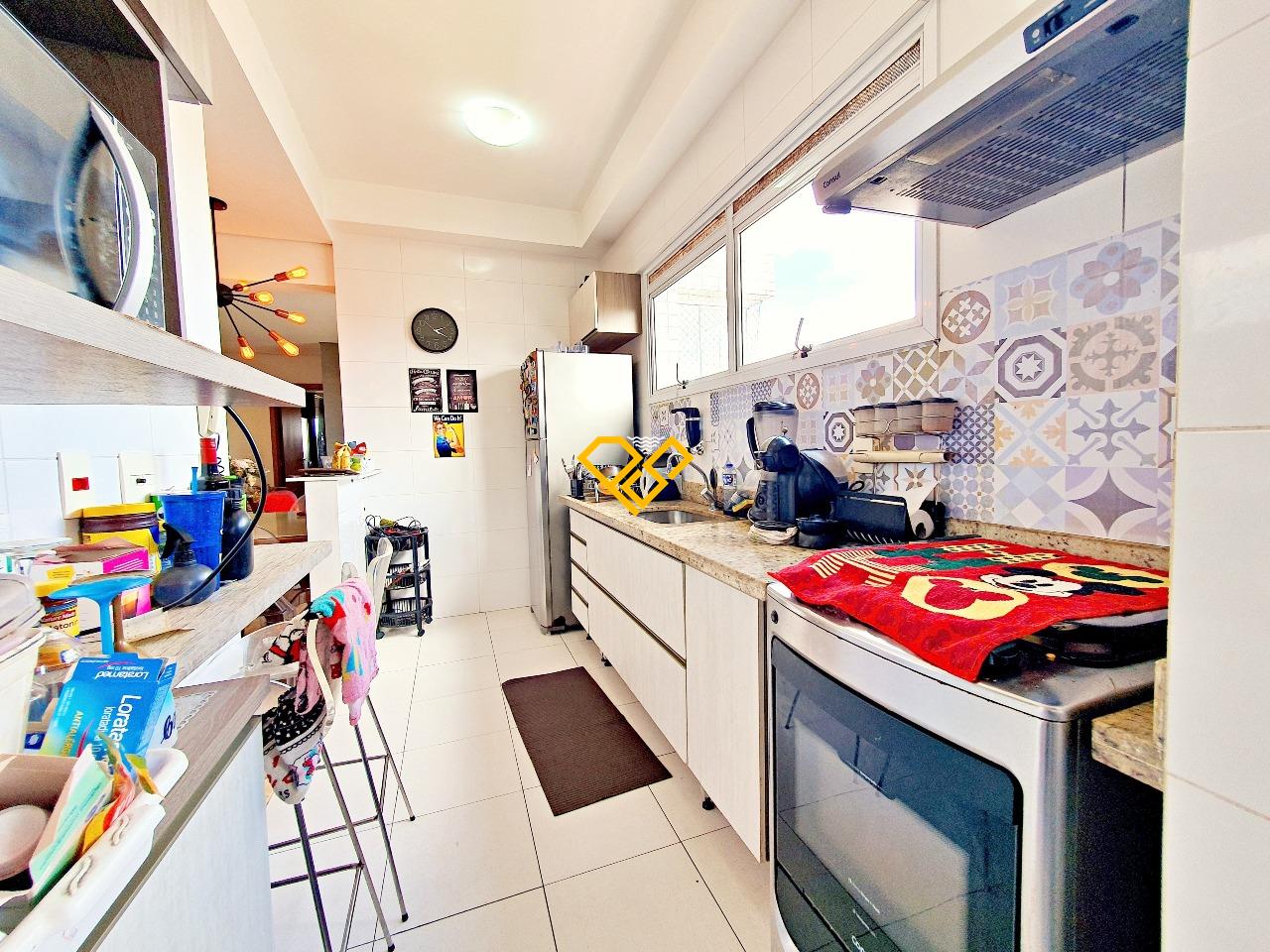 Apartamento à venda no Gonzaga: Cozinha