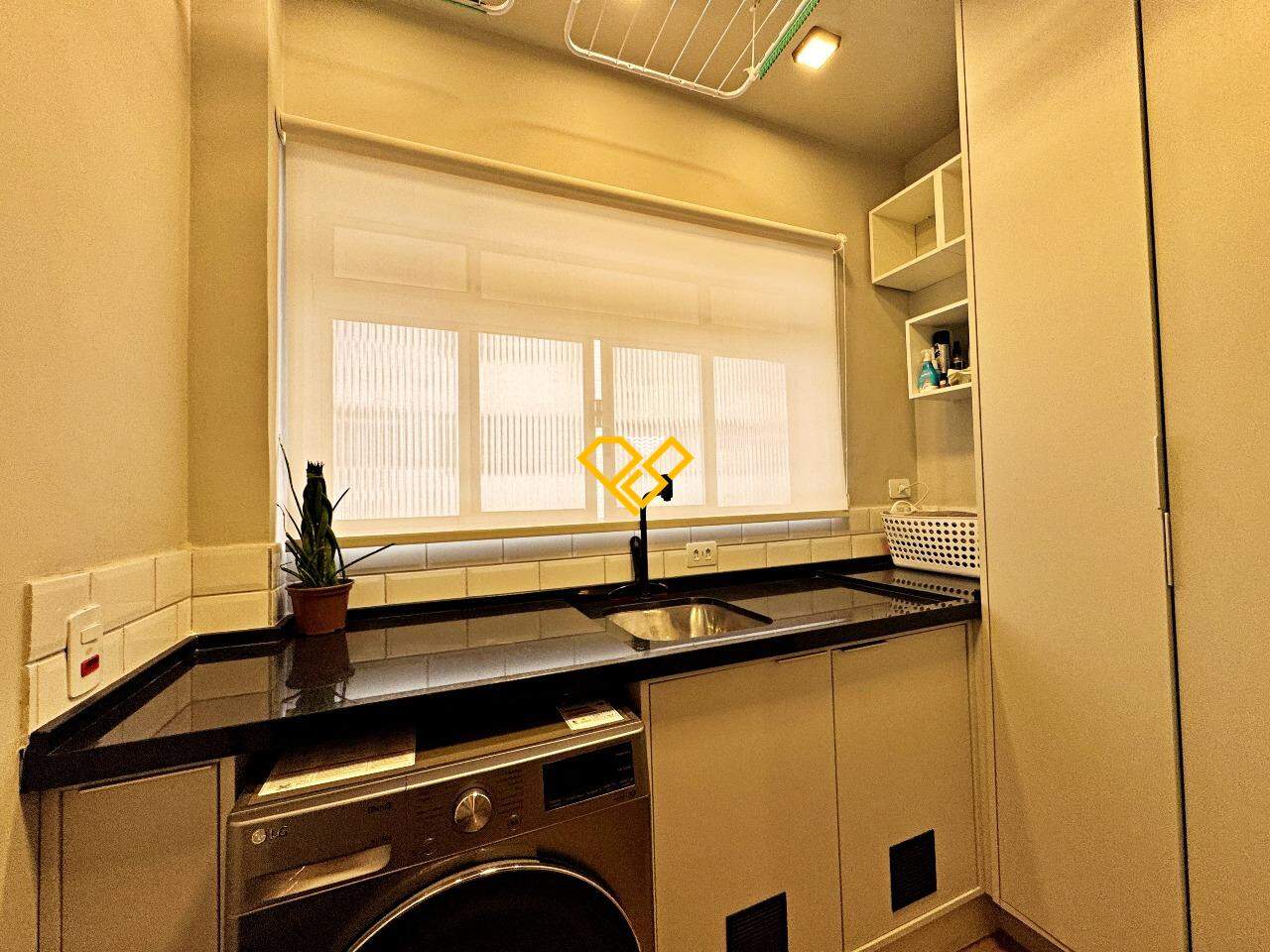 Apartamento à venda no Gonzaga: Área de serviço