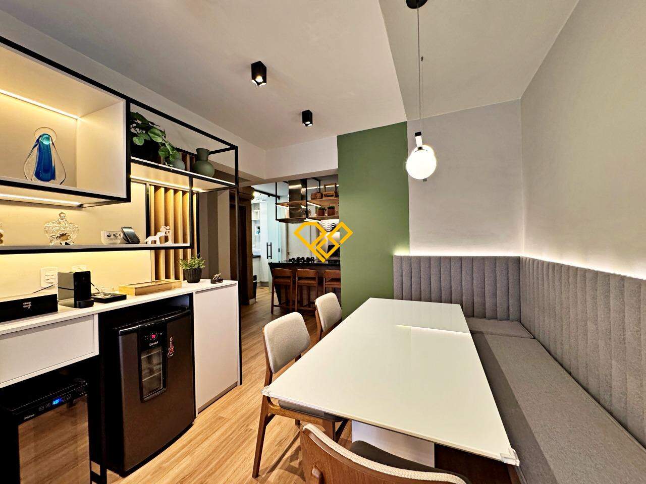 Apartamento à venda no Gonzaga: Copa